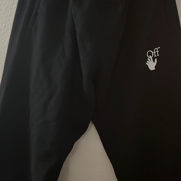 Off white sweat pants size XL